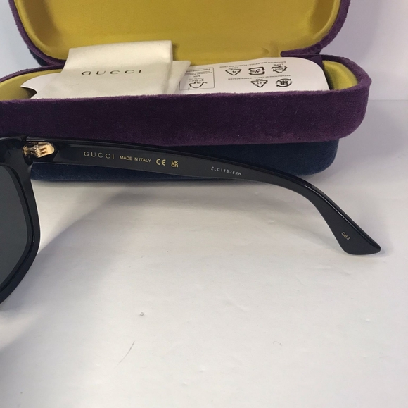 💯 Original Gucci GG0326S 001 Sunglasses with Case and Bag - Picture 11 of 12